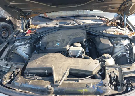 2016 BMW 328I z USA, uszkodzony, nr VIN WBA8E9G57GNT83181